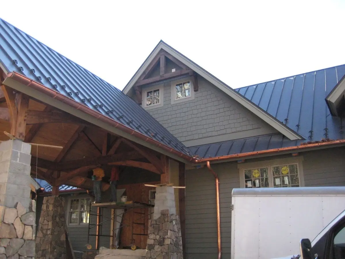 Craftsman Roofing team delivering quality roofing work in Thorofare